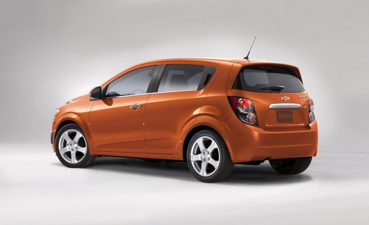 2013 Chevrolet Sonic Hatchback LTZ Picture