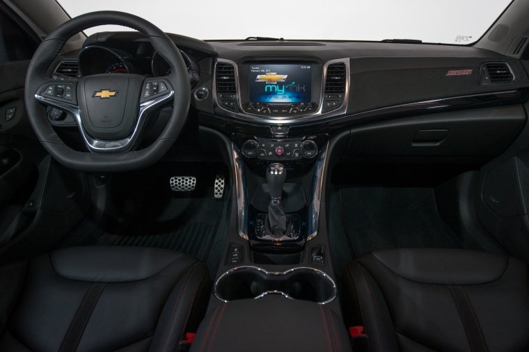 2015 Chevrolet SS Cockpit Picture