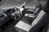 2010 Chevrolet Tahoe LTZ Front Seats Picture