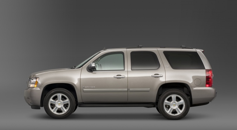2014 Chevrolet Tahoe LTZ Picture