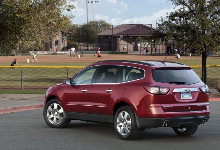 2014 Chevrolet Traverse LTZ AWD Picture