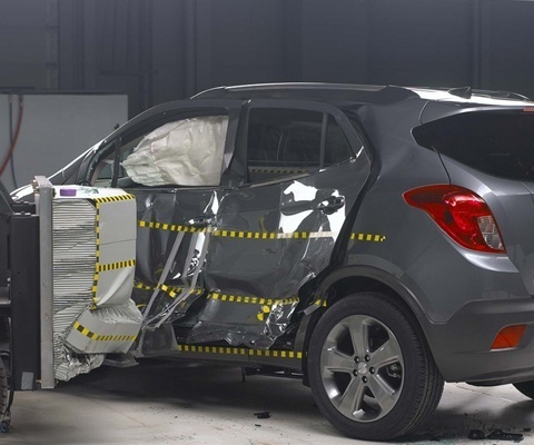 2018 Chevrolet Trax IIHS Side Impact Crash Test Picture