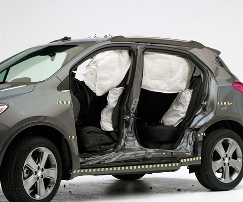 2018 Chevrolet Trax IIHS Side Impact Crash Test Picture