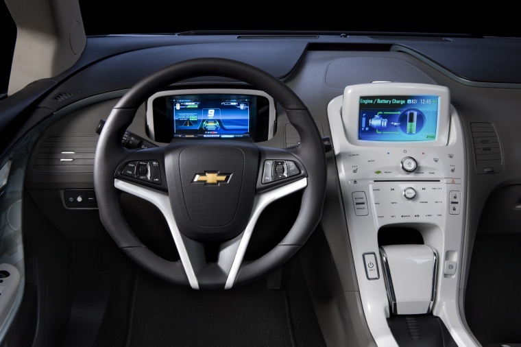 2011 Chevrolet Volt Cockpit Picture