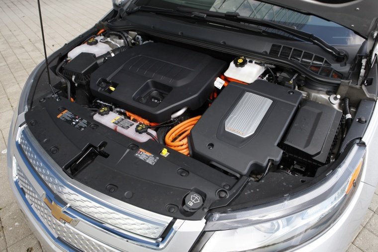2012 Chevrolet Volt Engine Picture