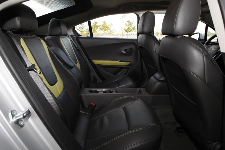 2012 Chevrolet Volt Rear Seats Picture