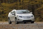 Picture of 2015 Chevrolet Volt in White Diamond Tricoat