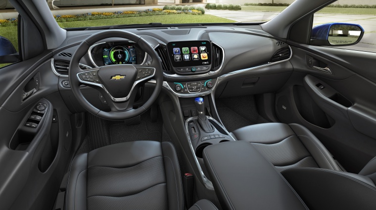 2017 Chevrolet Volt Cockpit Picture