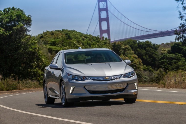 2018 Chevrolet Volt Picture