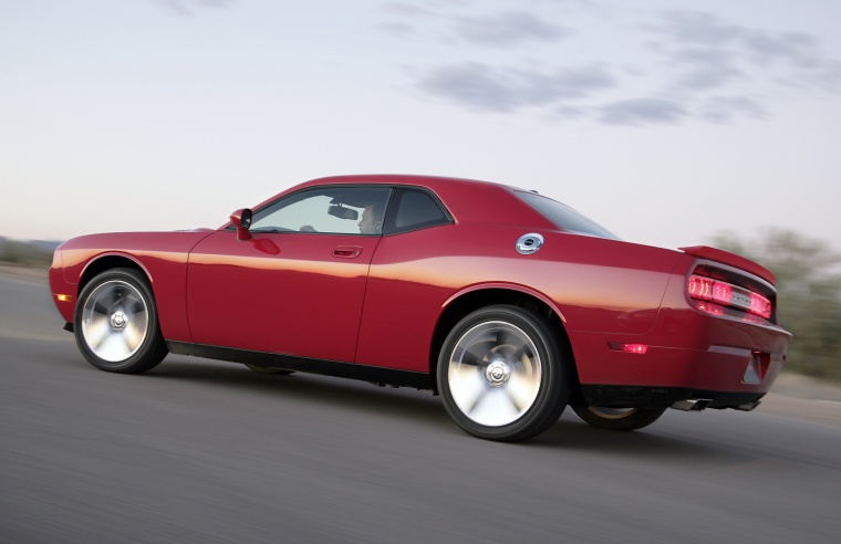 2010 Dodge Challenger R/T Picture