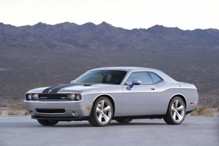 2010 Dodge Challenger SRT8 Picture