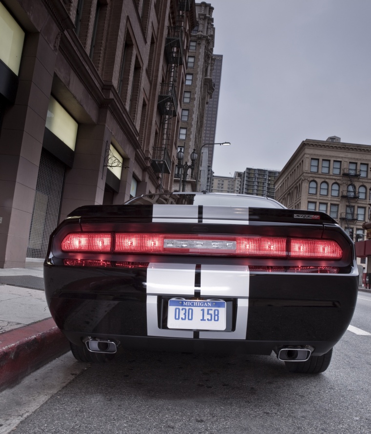 2012 Dodge Challenger SRT8 Picture