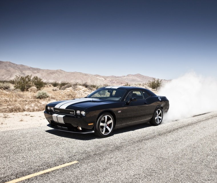 2012 Dodge Challenger SRT8 Picture