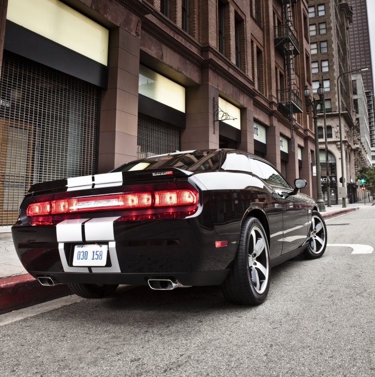 2013 Dodge Challenger SRT8 Picture