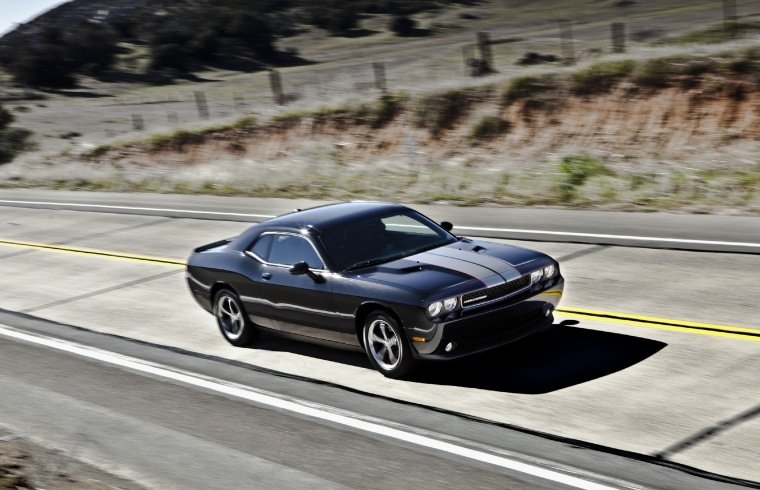 2014 Dodge Challenger SXT Picture