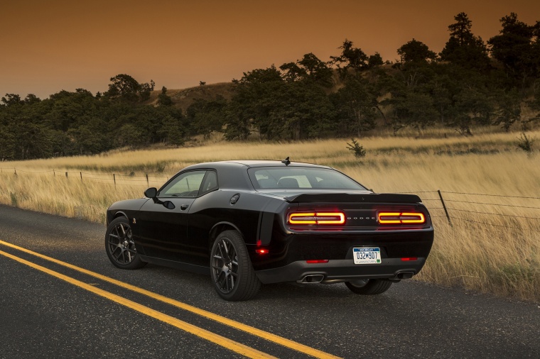 2015 Dodge Challenger R/T Scat Pack Picture