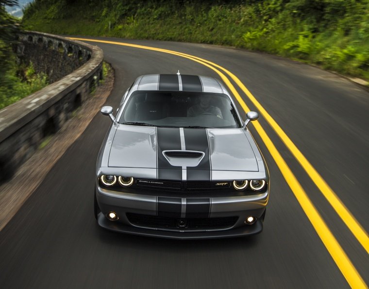 2015 Dodge Challenger SRT Picture