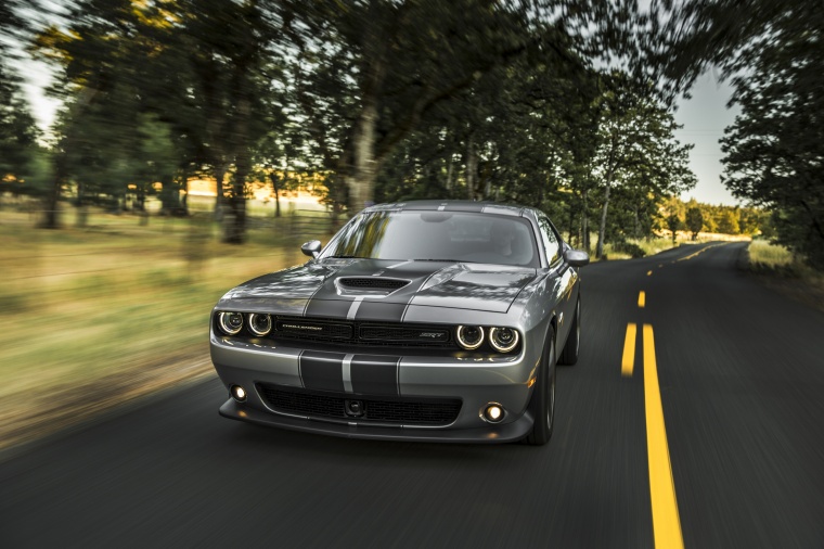 2015 Dodge Challenger SRT Picture