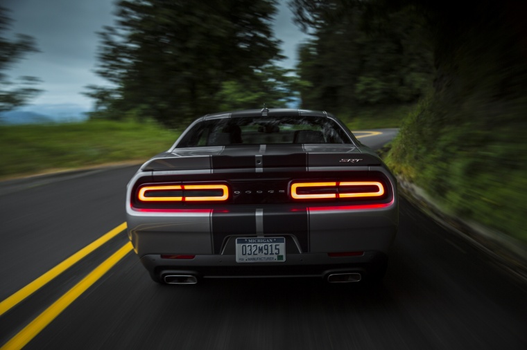 2015 Dodge Challenger SRT Picture