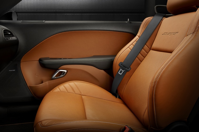 2015 Dodge Challenger SRT Front Seats Picture