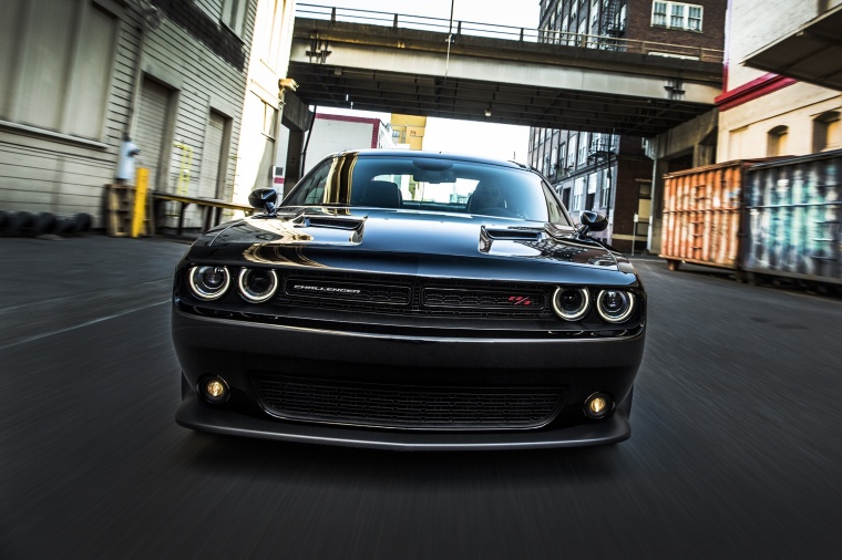 2016 Dodge Challenger R/T Scat Pack Picture