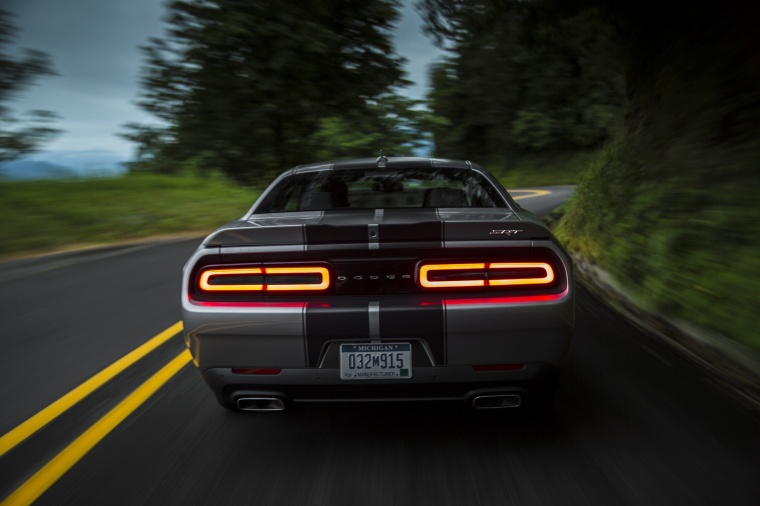 2016 Dodge Challenger SRT Picture