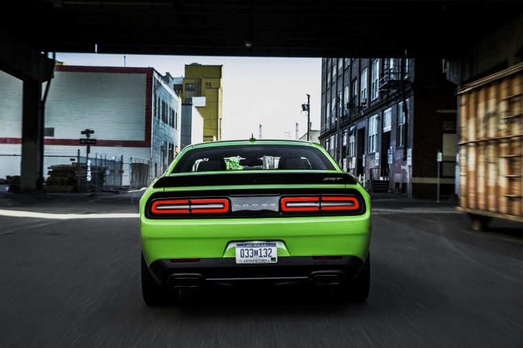 2016 Dodge Challenger SRT Hellcat Picture