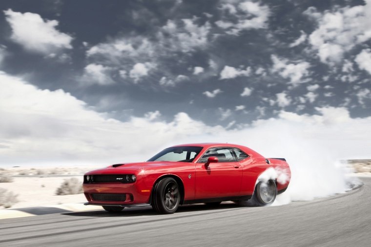 2016 Dodge Challenger SRT Hellcat Picture