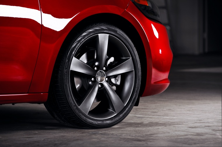 2014 Dodge Dart Sedan Rim Picture