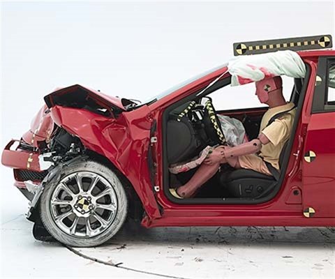 2014 Dodge Dart IIHS Frontal Impact Crash Test Picture