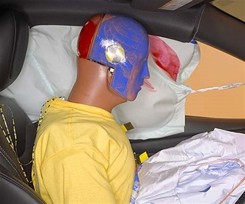 2014 Dodge Dart IIHS Frontal Impact Crash Test Picture