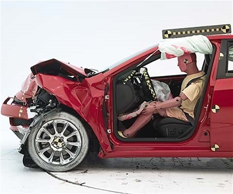 2015 Dodge Dart IIHS Frontal Impact Crash Test Picture
