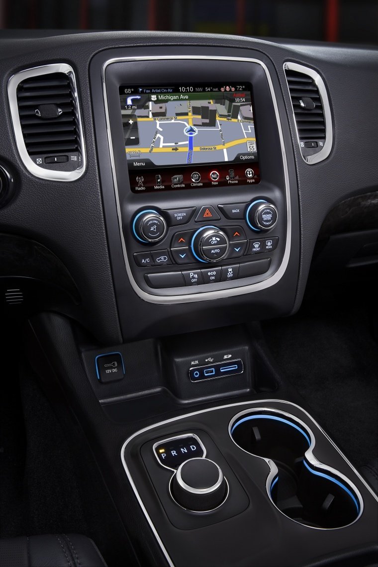 2016 Dodge Durango Center Stack Picture