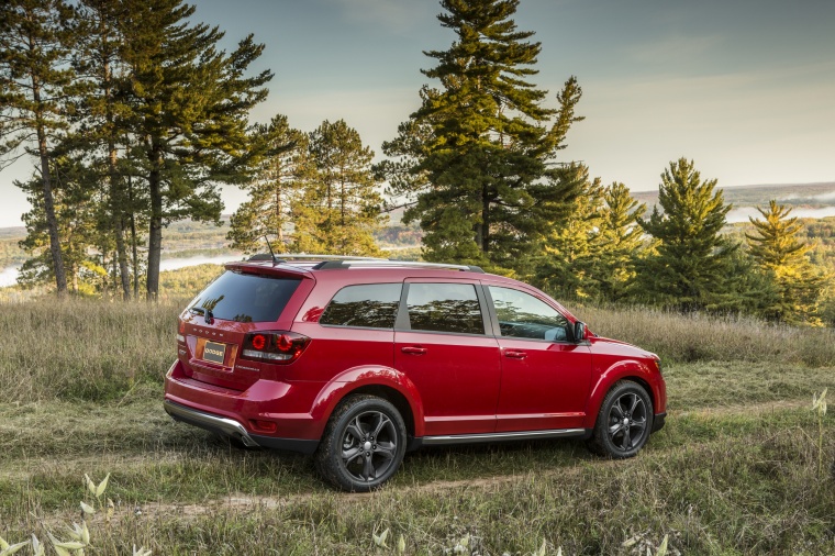 2018 Dodge Journey Crossroad AWD Picture