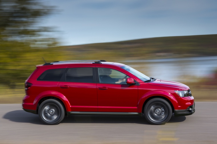 2018 Dodge Journey Crossroad AWD Picture