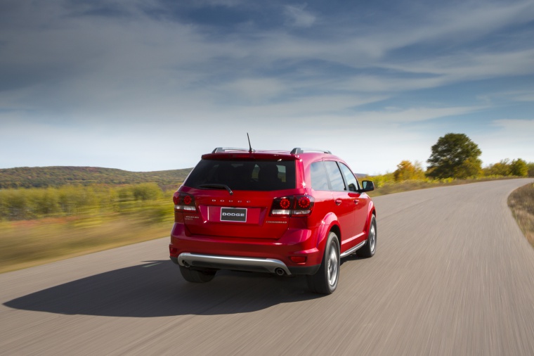 2019 Dodge Journey Crossroad AWD Picture