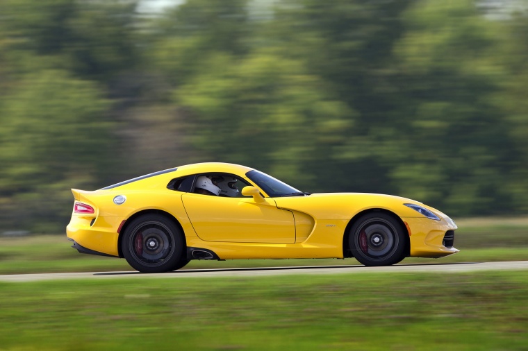 2013 Dodge SRT Viper Picture