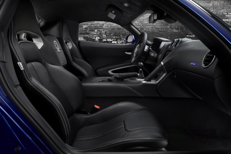 2014 Dodge SRT Viper GTS Front Seats Picture