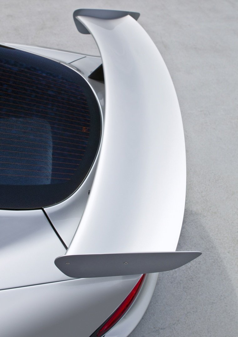 2017 Dodge Viper GTC Rear Wing Picture