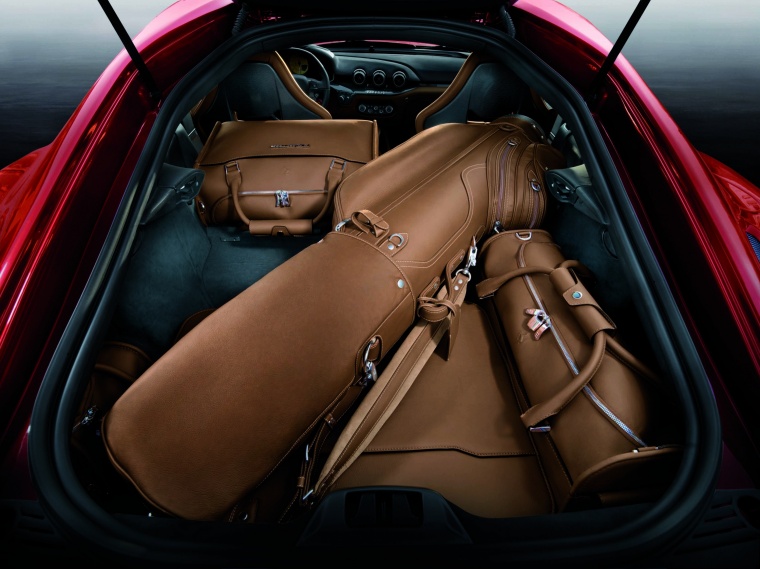 2015 Ferrari F12berlinetta Trunk Picture