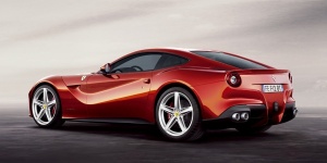 Ferrari F12 Reviews / Specs / Pictures / Prices