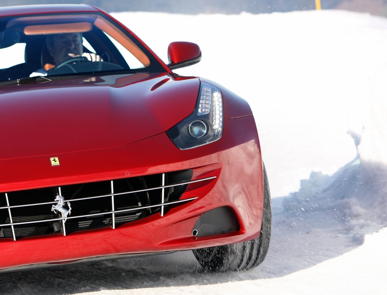 2012 Ferrari FF Coupe Picture