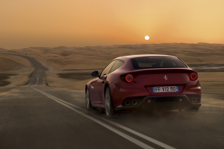 2012 Ferrari FF Coupe Picture