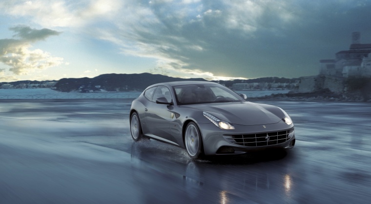 2012 Ferrari FF Coupe Picture