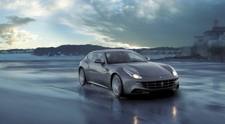 2013 Ferrari FF Coupe Picture
