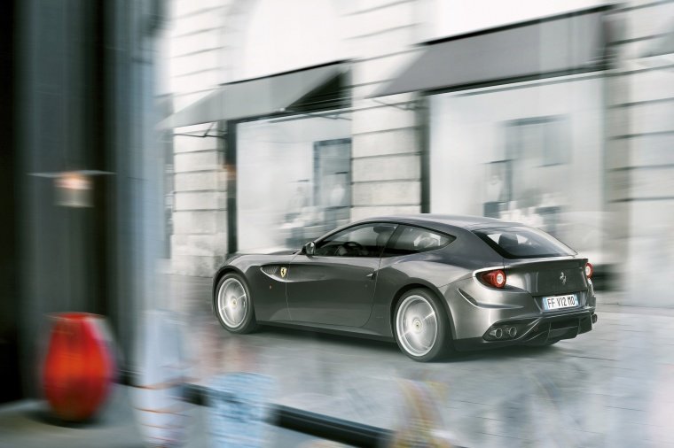 2013 Ferrari FF Coupe Picture