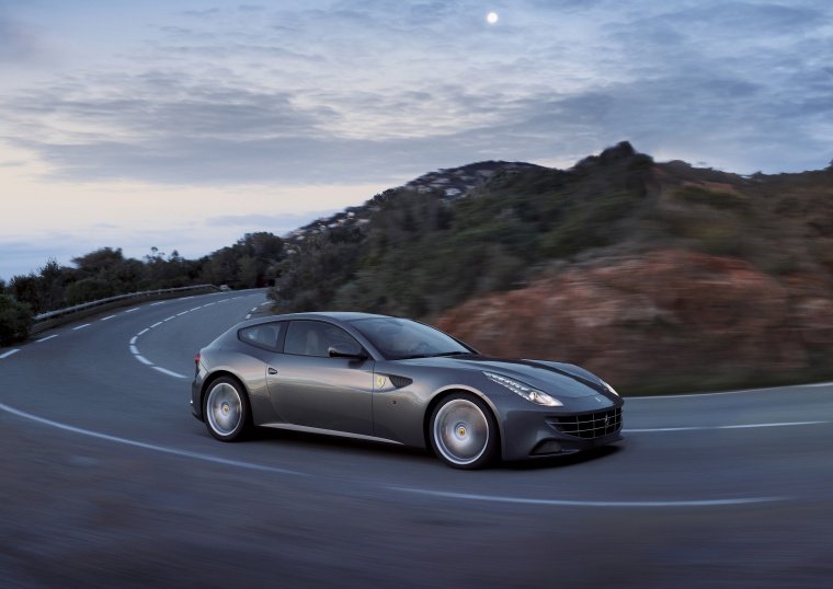 2014 Ferrari FF Coupe Picture