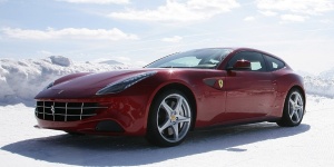 2014 Ferrari FF Pictures