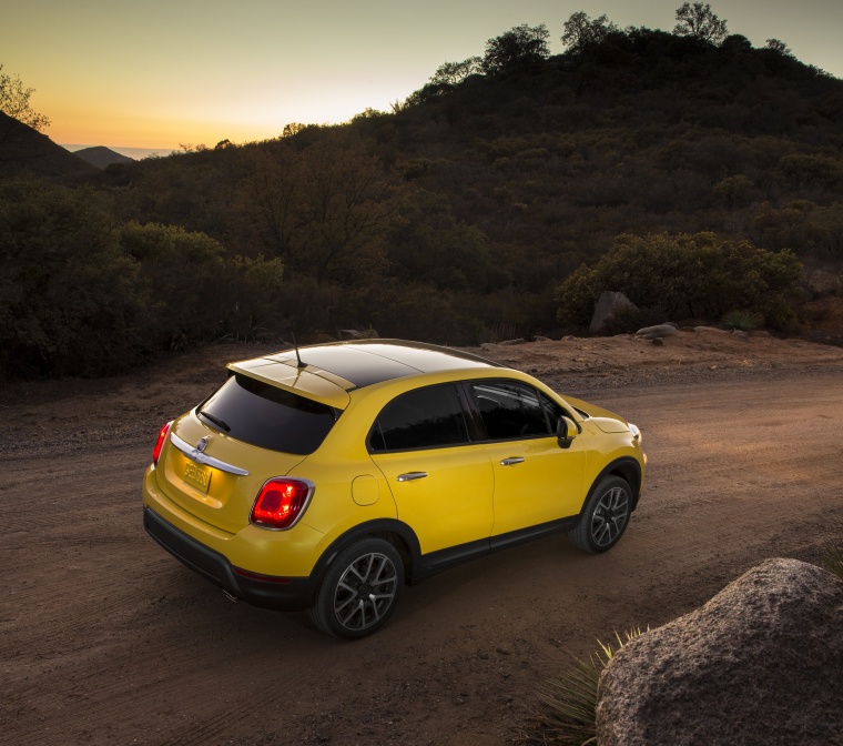 2016 Fiat 500X Picture