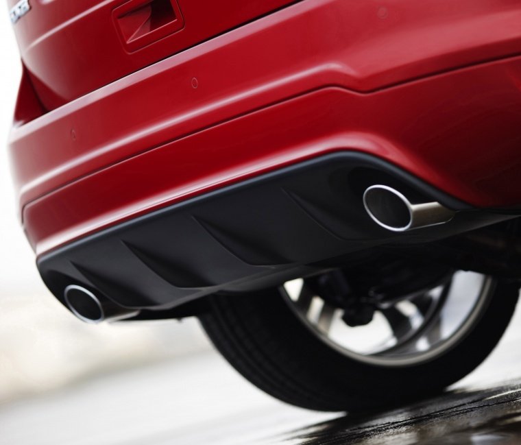2012 Ford Edge Sport Exhaust Picture